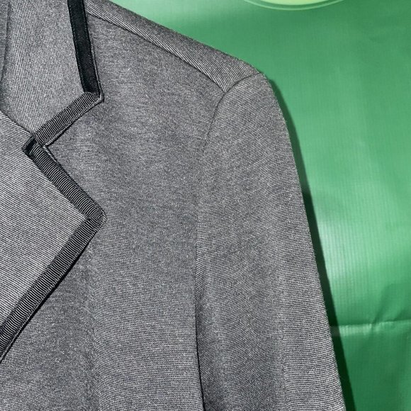 LAUNDRY By Shelley Segal Women's tux style blazer in HEATHER GREY sz 2 - VGUC - Picture 5 of 8